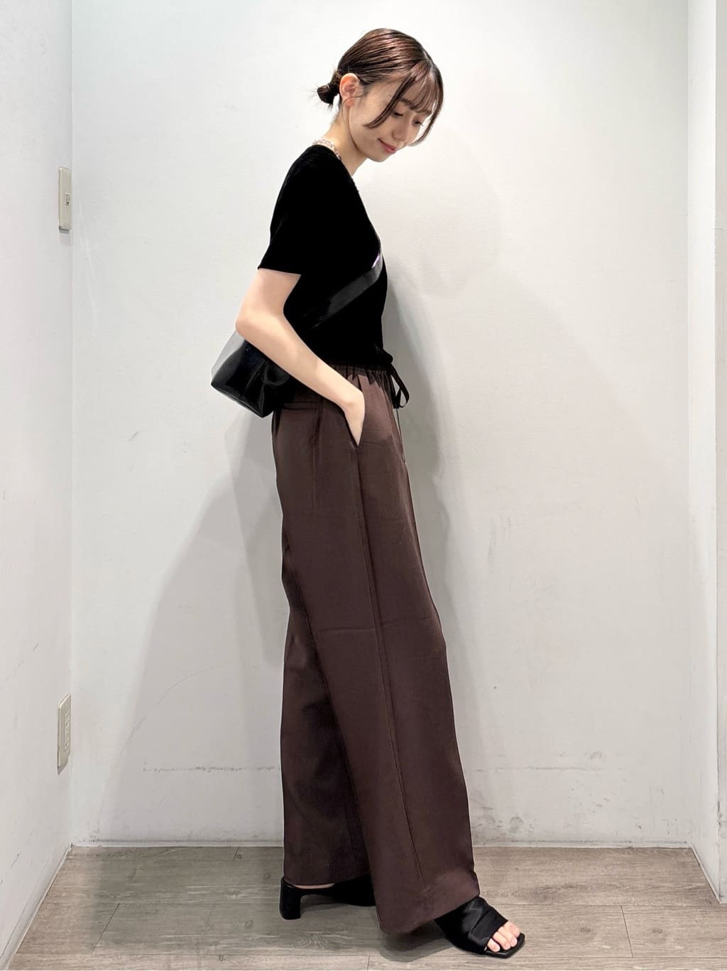 ぶまりんさんの「OPAQUE.CLIP｜フロッキーチュールTシャツ【洗濯機洗い可】」を使ったコーディネート