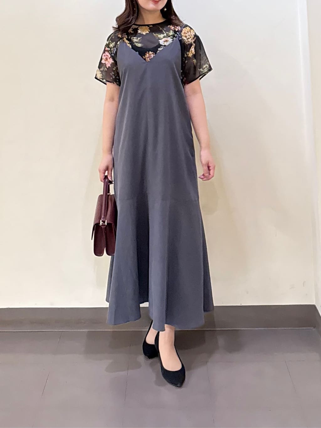 いくみさんの「UNTITLED｜【洗える/肩紐調節可能】パウダーキャミワンピース」を使ったコーディネート