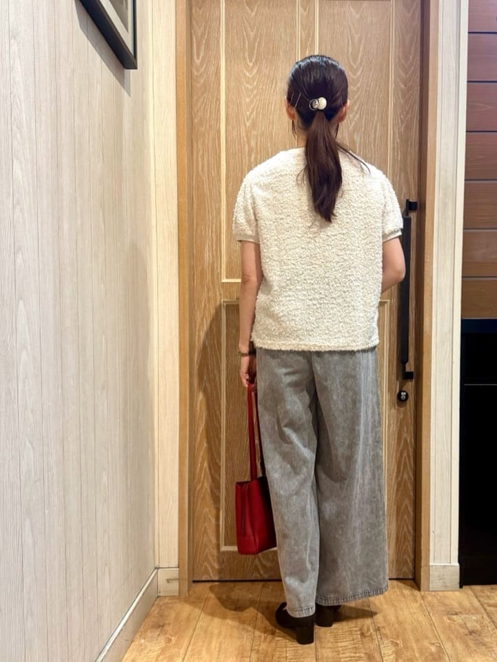 KAORIさんの「SHOO･LA･RUE｜【S-LL】大人も着やすい愛らしさ リボンヤーン半袖トップス」を使ったコーディネート
