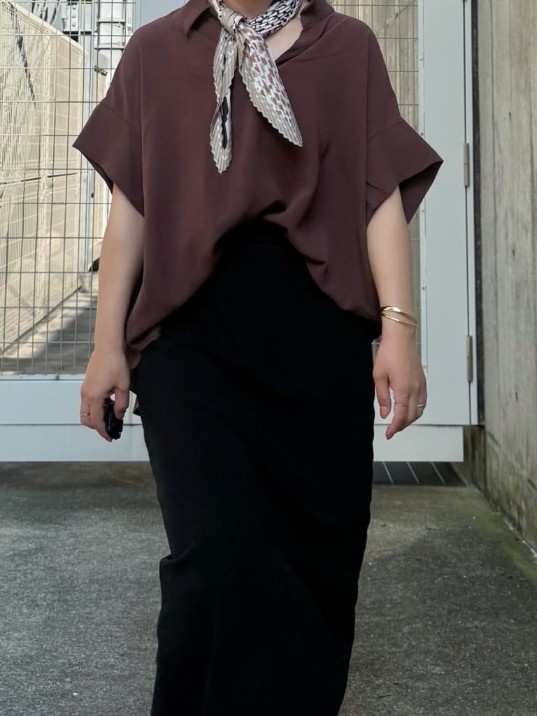 chさんの「THE SHOP TK｜【インしなくても決まる】スキッパーシャツ/接触冷感/防シワ/速乾」を使ったコーディネート