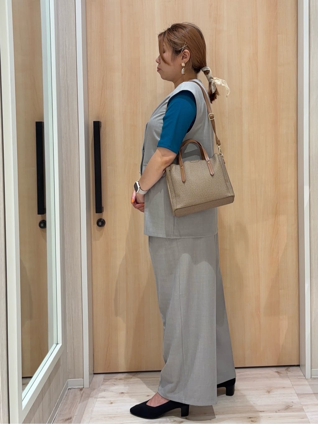 haruさんの「SHOO･LA･RUE｜【S-LL】女性らしさ漂うハートネック テレコ5分袖トップス」を使ったコーディネート