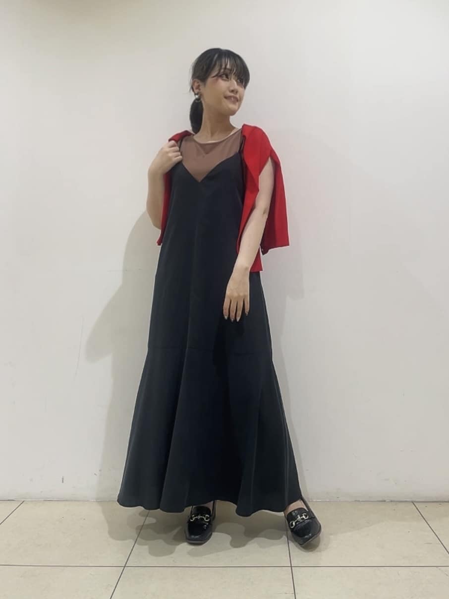 watanabeさんの「UNTITLED｜【アンサンブル可/薄手】ベーシッククルーネックカーディガン」を使ったコーディネート