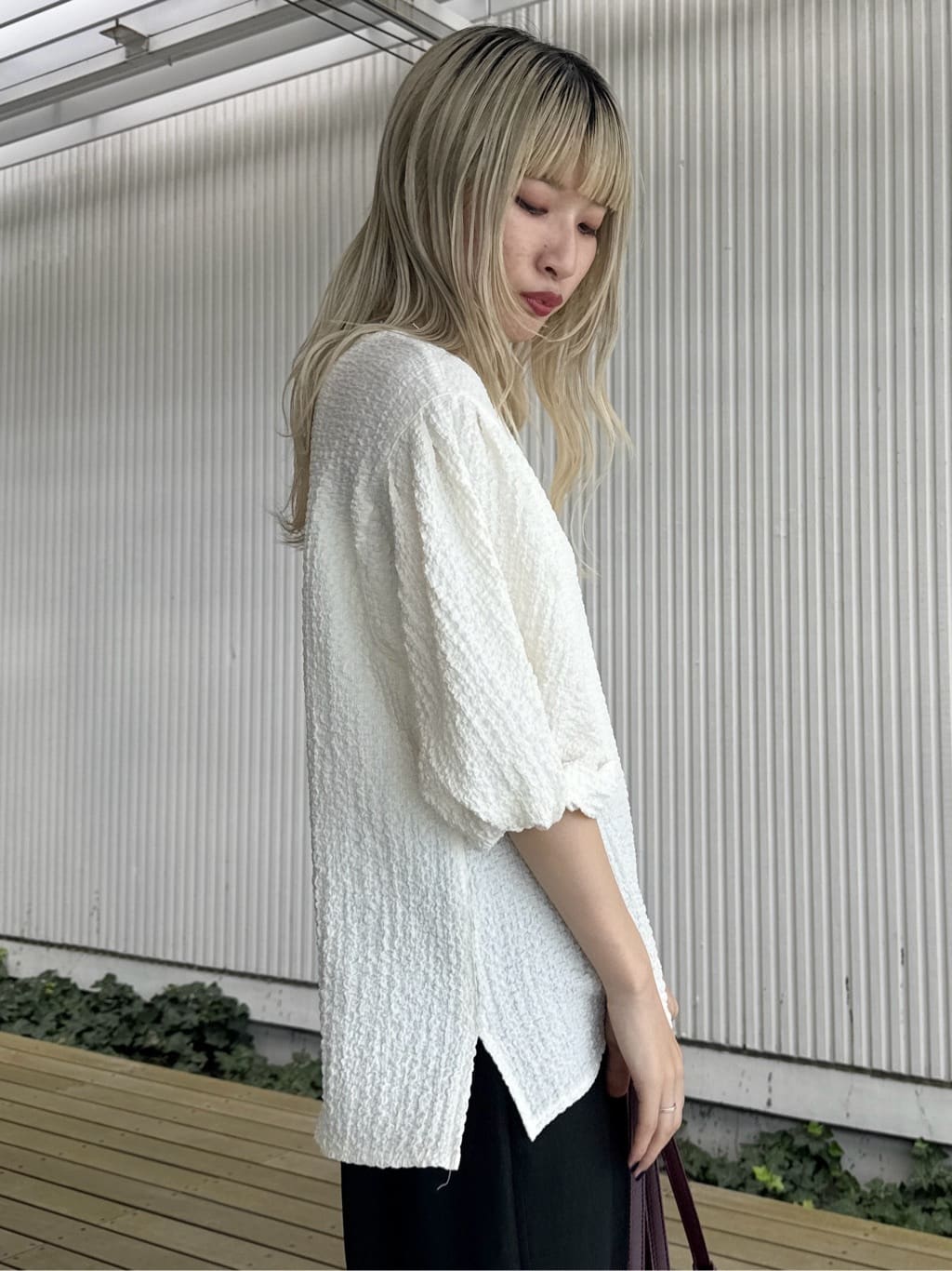 omaさんの「THE SHOP TK｜麻調ピンタックワイドパンツ【洗濯機OK】」を使ったコーディネート