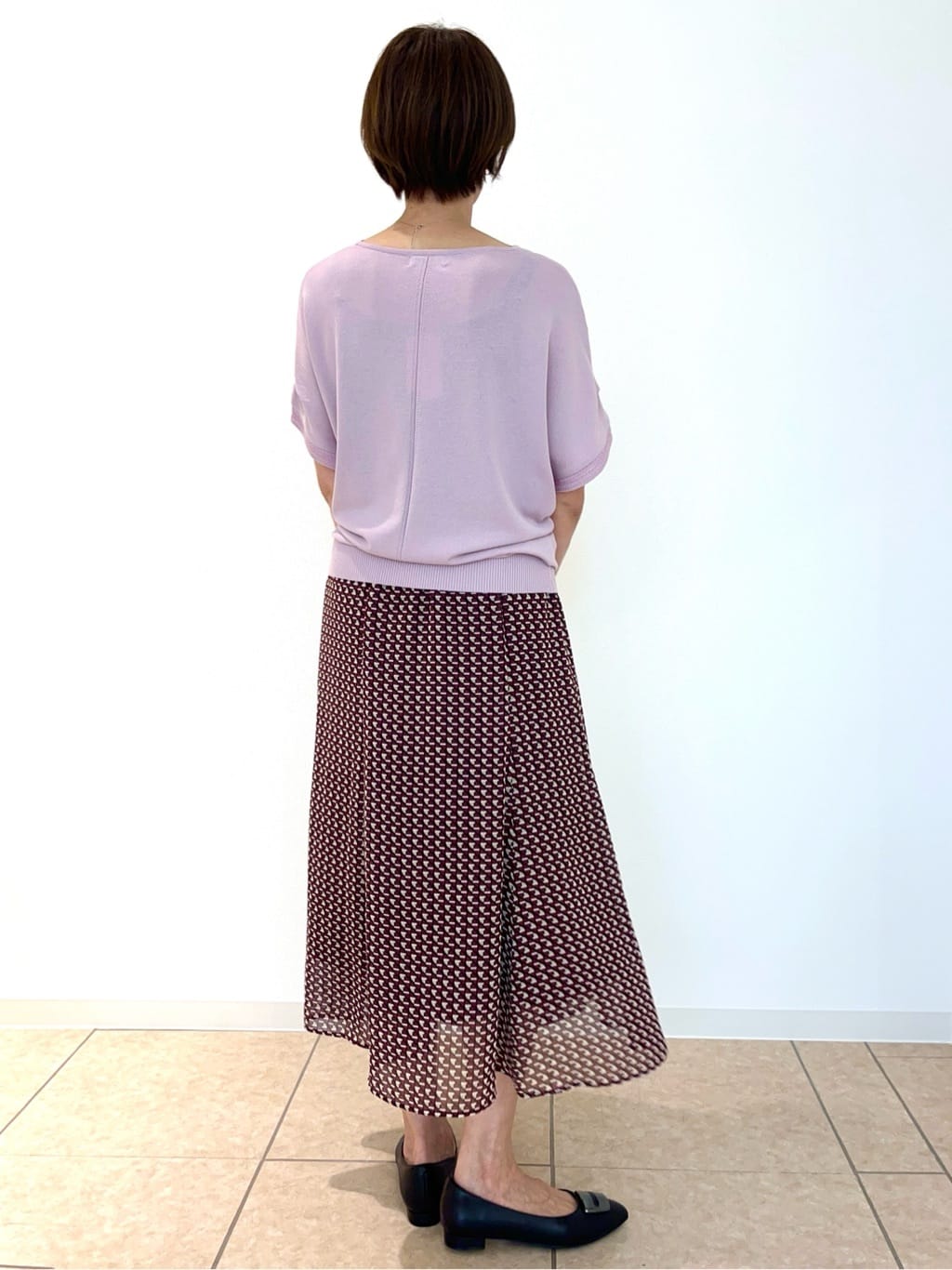 TOMOMIさんの「Reflect｜【選べる7色◎／手洗い可／二の腕カバー】半袖ニット」を使ったコーディネート