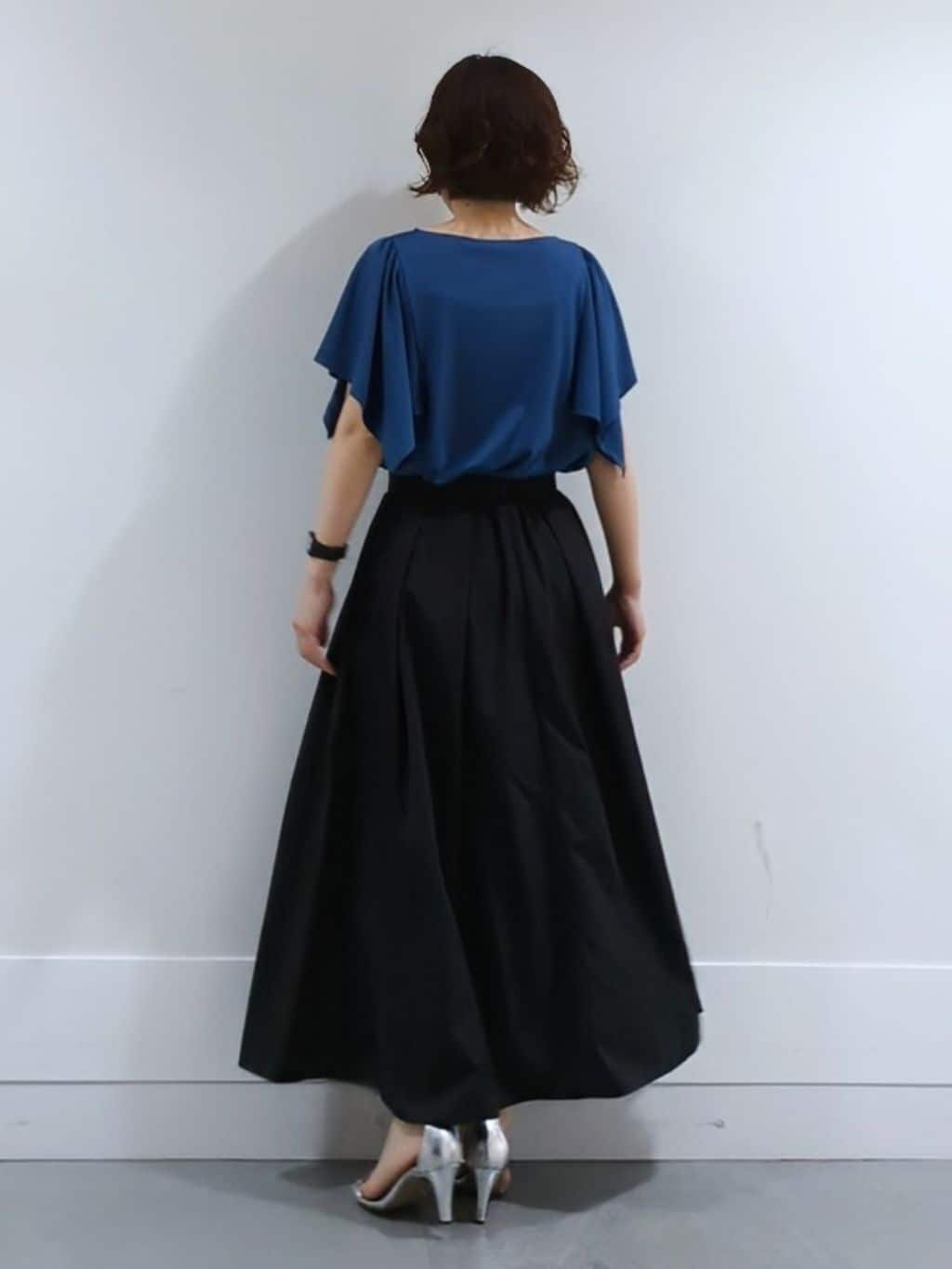 ミズタさんの「UNTITLED｜【きれいめ／接触冷感／日本製】ハンカチスリーブプルオーバー」を使ったコーディネート