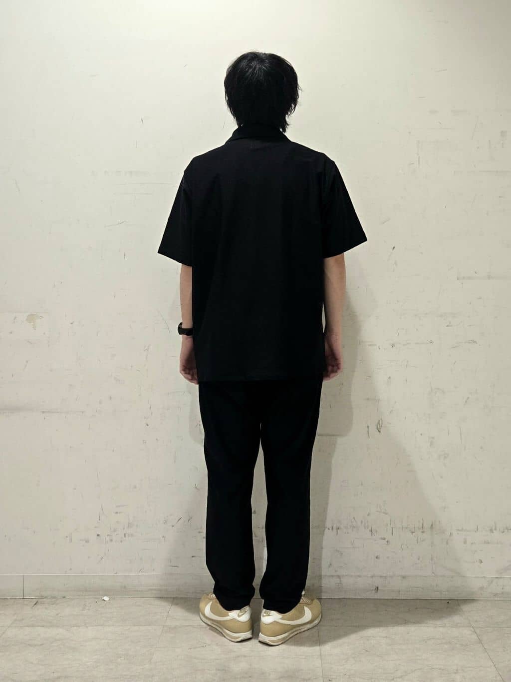 白木駆さんの「TAKEO KIKUCHI｜【COOL CITY WEAR】エアートール オープンカラーシャツ /接触冷感・通気性」を使ったコーディネート