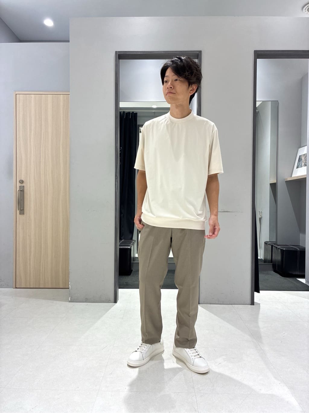 わいずみさんの「TAKEO KIKUCHI｜【COOL CITY WEAR】テーラードTシャツ /接触冷感」を使ったコーディネート