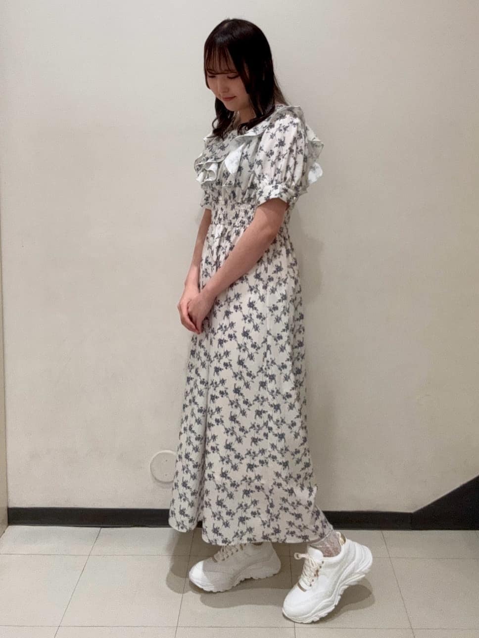 kaさんの「ESPERANZA｜グリッターラインスニーカー」を使ったコーディネート