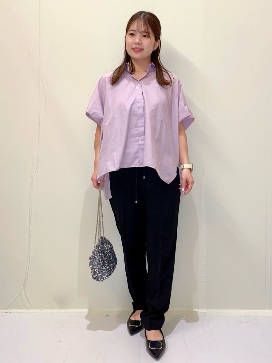 ayumiさんの「OPAQUE.CLIP｜《andGIRL掲載》リラクシーシャツ【洗濯機洗い可】」を使ったコーディネート