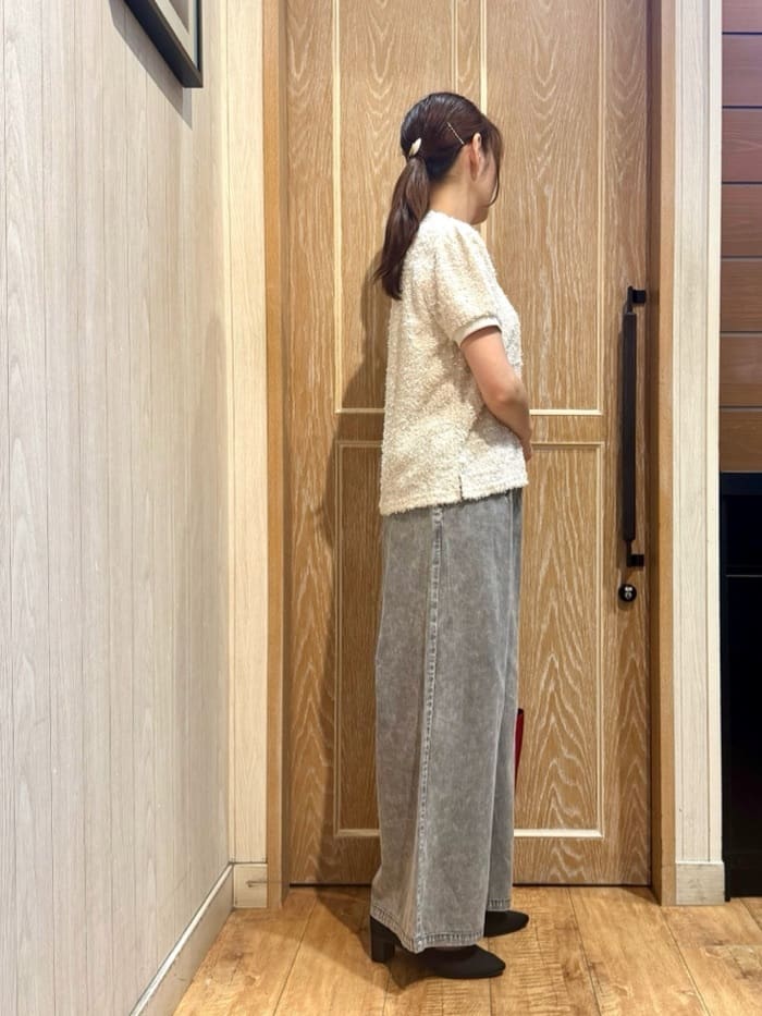 KAORIさんの「SHOO･LA･RUE｜【S-LL】大人も着やすい愛らしさ リボンヤーン半袖トップス」を使ったコーディネート
