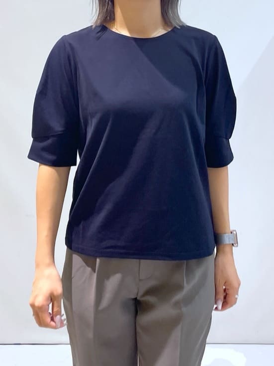 manaさんの「OPAQUE.CLIP｜パフスリーブトップス【洗濯機洗い可】」を使ったコーディネート