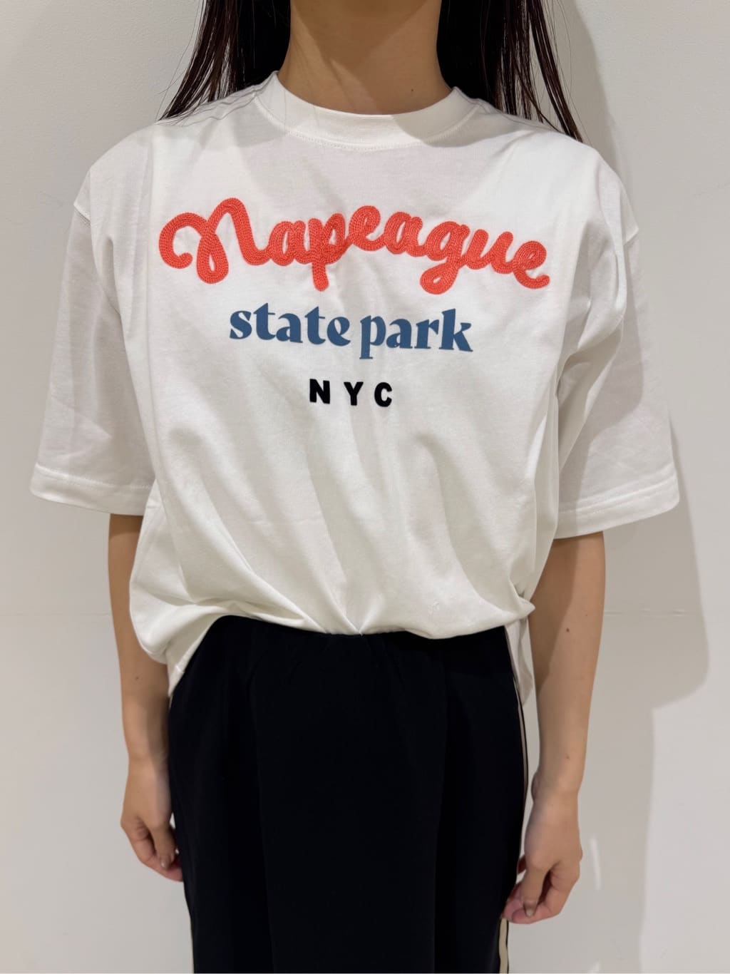 haruさんの「Dessin｜【洗える】オーガニックコットンロゴTシャツ」を使ったコーディネート