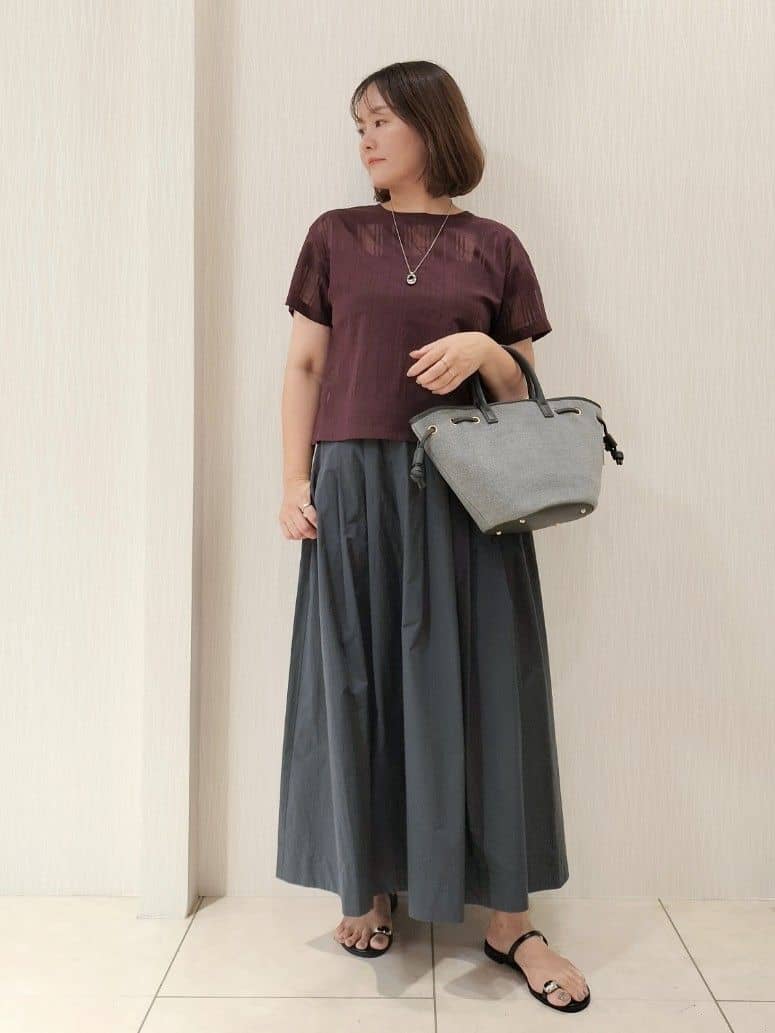 naokoさんの「UNTITLED｜【セットアップ可/エレガント】シアーチェックTブラウス」を使ったコーディネート