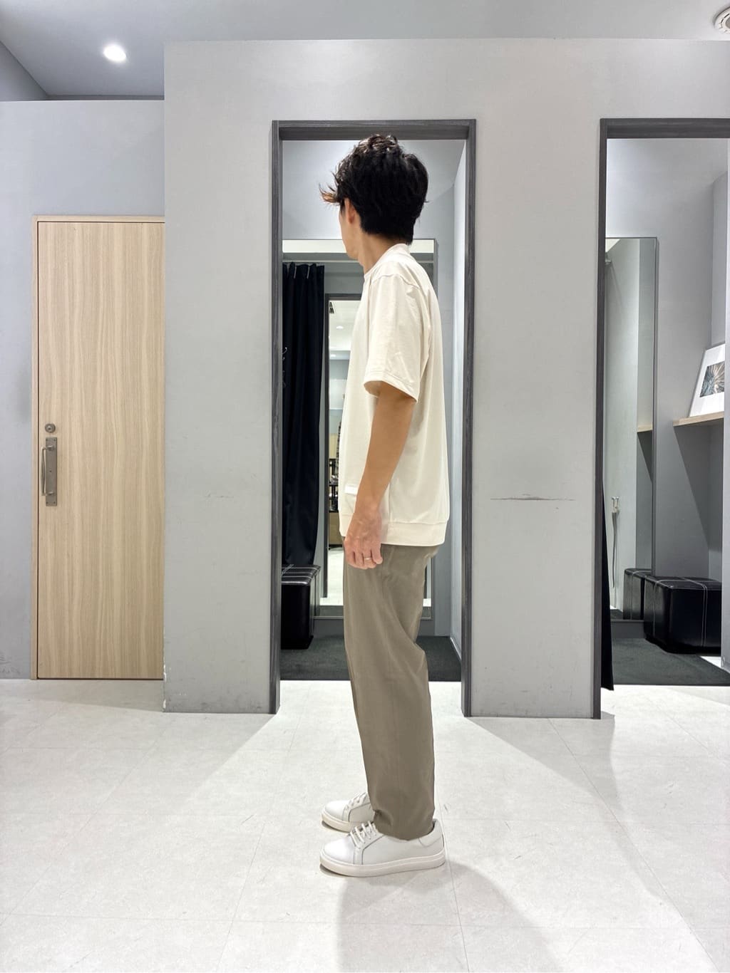 わいずみさんの「TAKEO KIKUCHI｜【COOL CITY WEAR】テーラードTシャツ /接触冷感」を使ったコーディネート