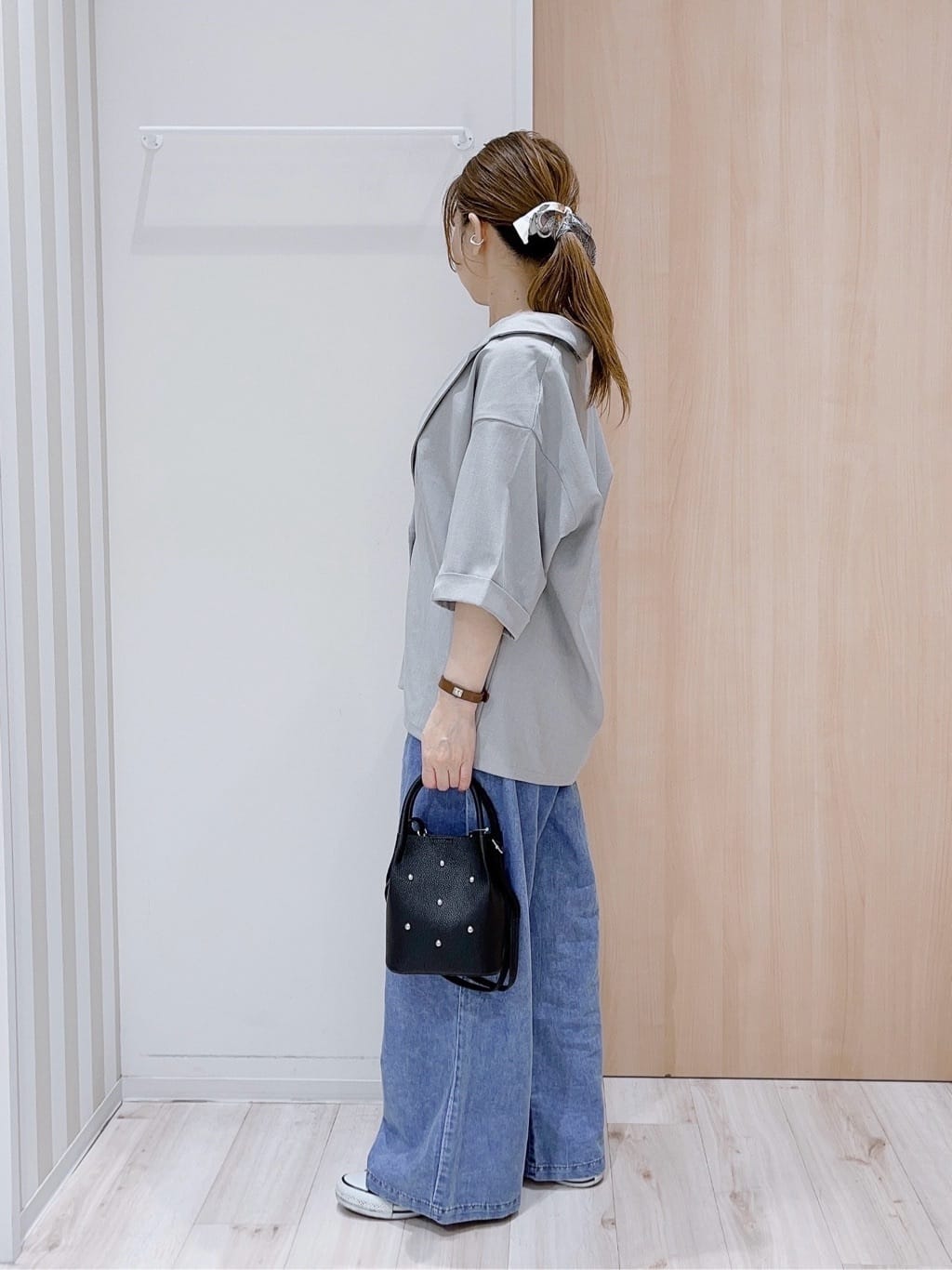かんちゃんさんの「SHOO･LA･RUE｜【セットアップ可/洗濯後しわになりにくい】5分袖テーラードジャケット」を使ったコーディネート