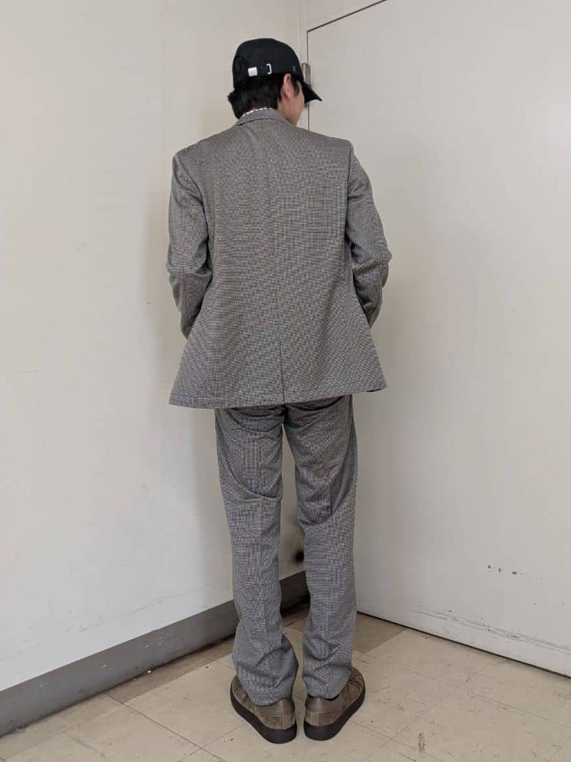 ryoさんの「TAKEO KIKUCHI｜ボーラーハット柄 長袖シャツ」を使ったコーディネート
