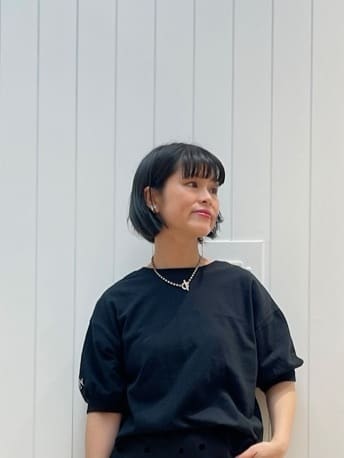 mikaさんの「Dessin｜【360度可愛い/前後2WAY/洗える】ライトコットンヘンリーカットソー」を使ったコーディネート