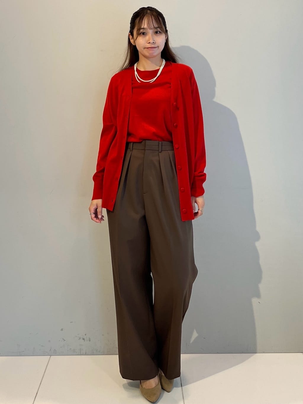 Saekoさんの「UNTITLED｜【アンサンブル可/洗える/Vネック】ウールシルクカーディガン」を使ったコーディネート
