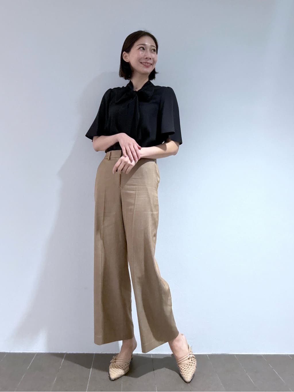 Yukaさんの「COUP DE CHANCE｜【手洗い可／日本製】ボウタイブラウス」を使ったコーディネート
