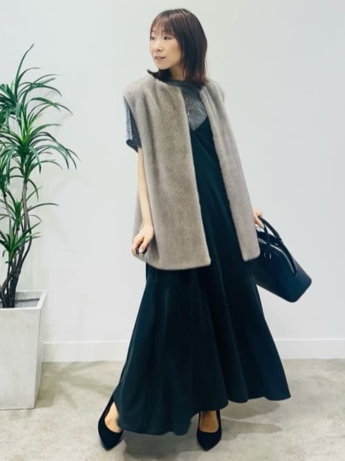Miwaさんの「UNTITLED｜【洗える/肩紐調節可能】パウダーキャミワンピース」を使ったコーディネート