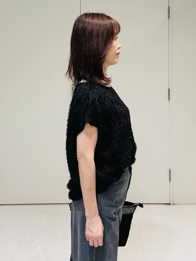 makiさんの「UNTITLED｜【グレー/ブルー/ジーンズ】ソフトワイドデニムパンツ」を使ったコーディネート
