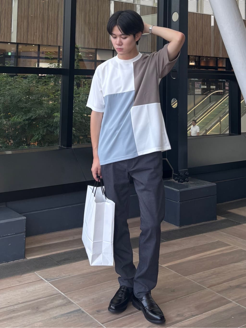 うらしーさんの「THE SHOP TK｜ツイルブロッキング 半袖Tシャツ 洗濯機OK」を使ったコーディネート