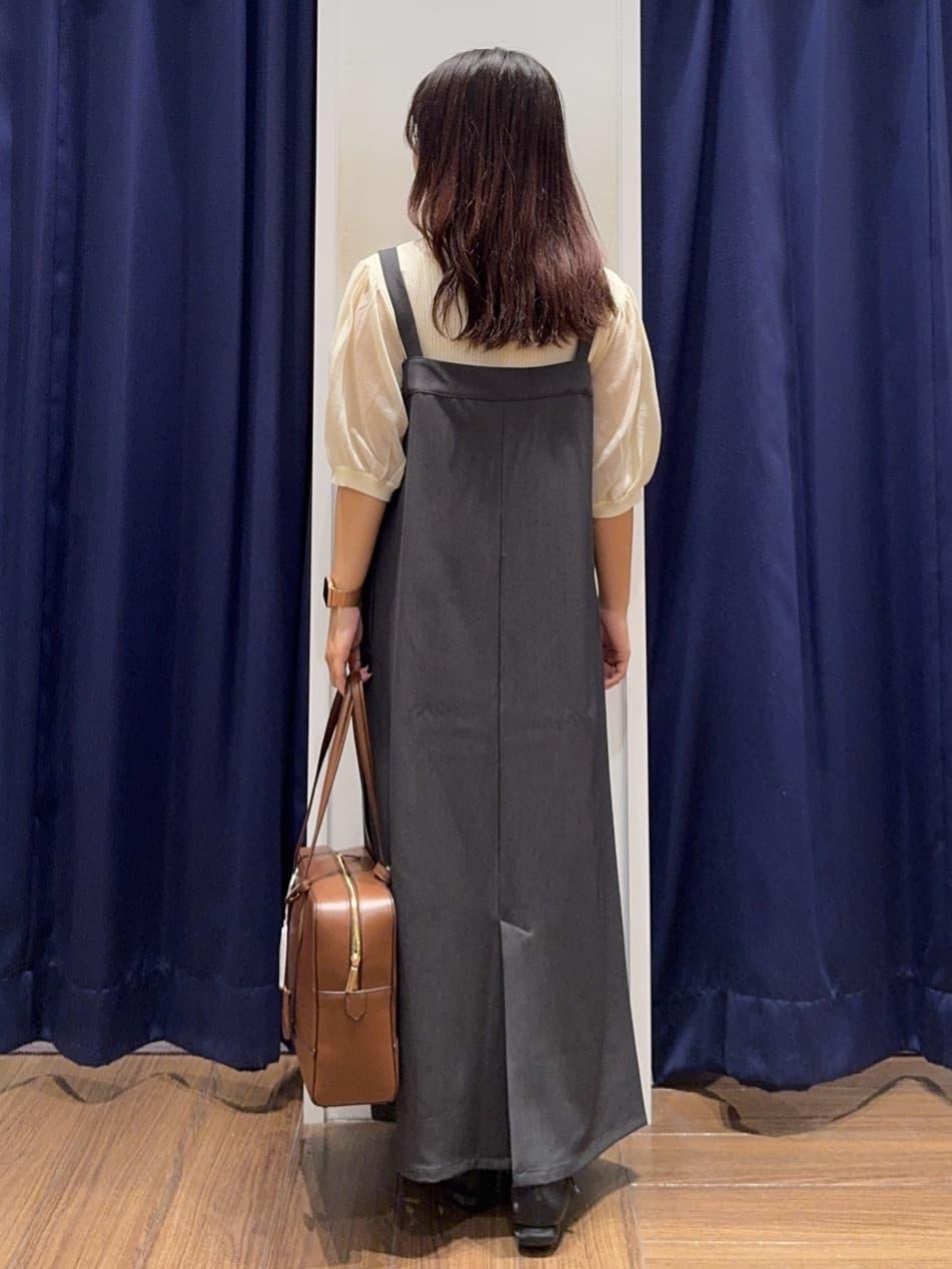 cherryさんの「THE SHOP TK｜シアーパフ袖ニット【洗濯機OK】」を使ったコーディネート