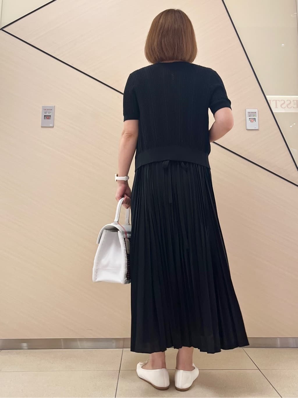 yahataさんの「DRESSTERIOR｜」を使ったコーディネート