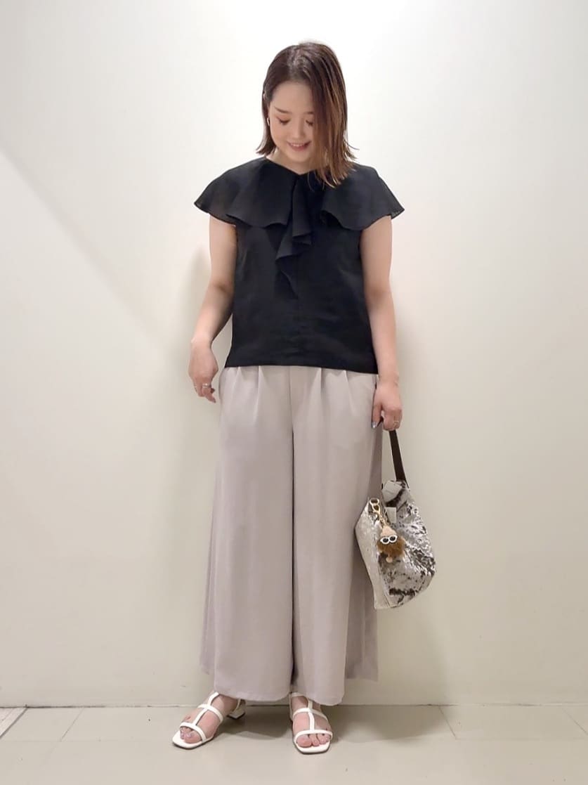 YUIさんの「UNTITLED｜【トレンド／バッグチャーム付き】ワンハンドルバッグ」を使ったコーディネート