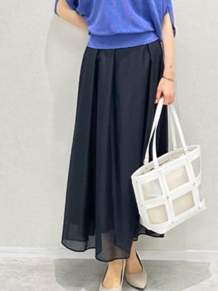 Miwaさんの「UNTITLED｜【後ろウエストゴム/洗える】シアーフレアースカート」を使ったコーディネート