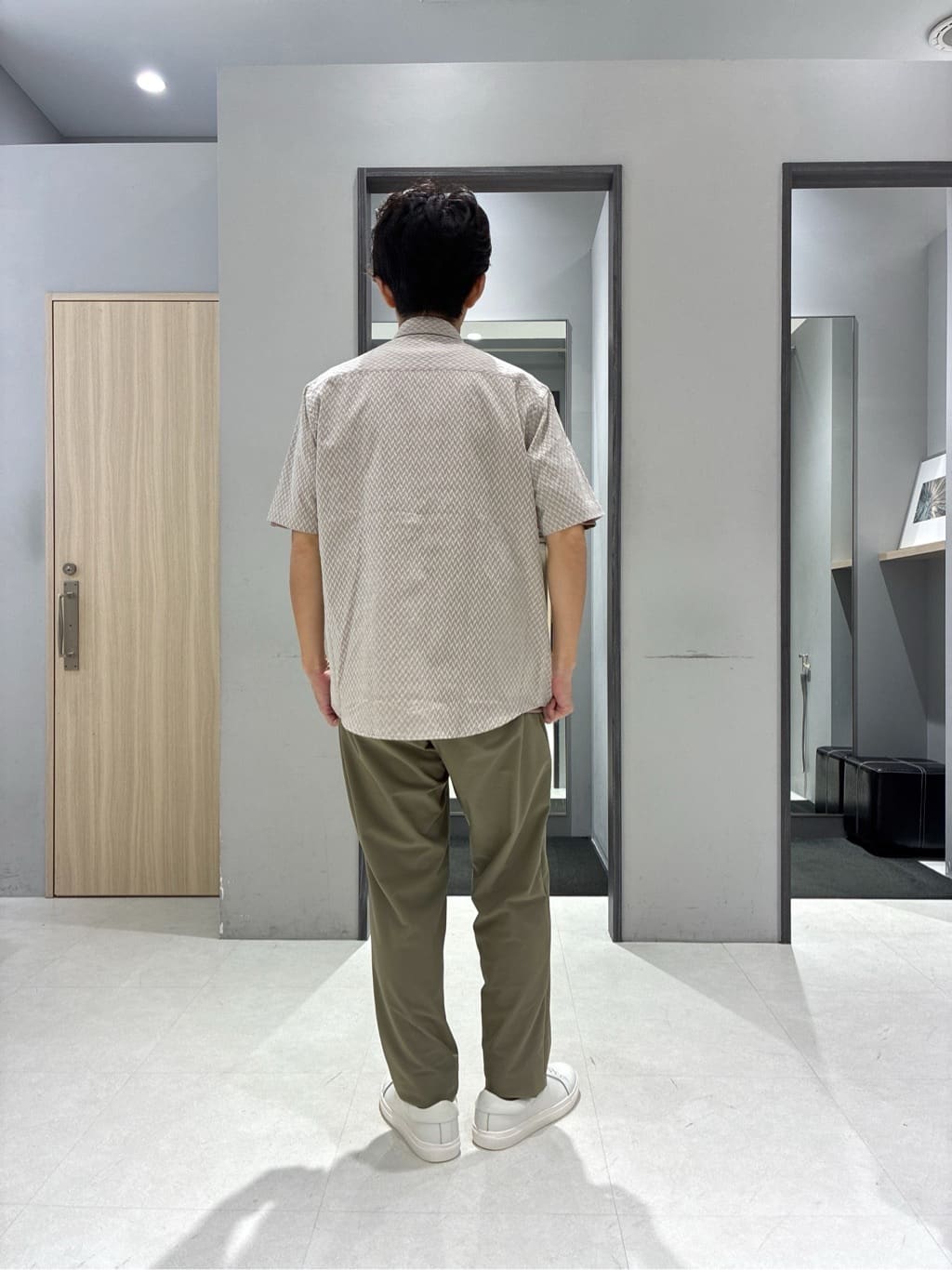 わいずみさんの「TAKEO KIKUCHI｜【COOL CITY WEAR】テーラードTシャツ /接触冷感」を使ったコーディネート