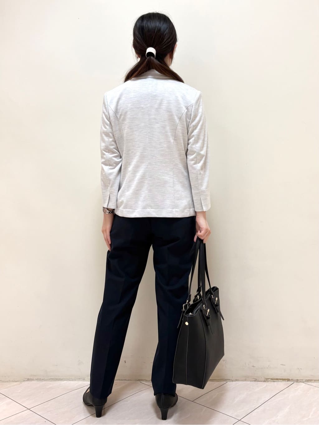 mikiさんの「Reflect｜【私のパンツ／手洗い可】ベーシックテーパードパンツ」を使ったコーディネート