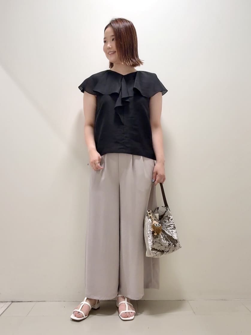 YUIさんの「UNTITLED｜【トレンド／バッグチャーム付き】ワンハンドルバッグ」を使ったコーディネート