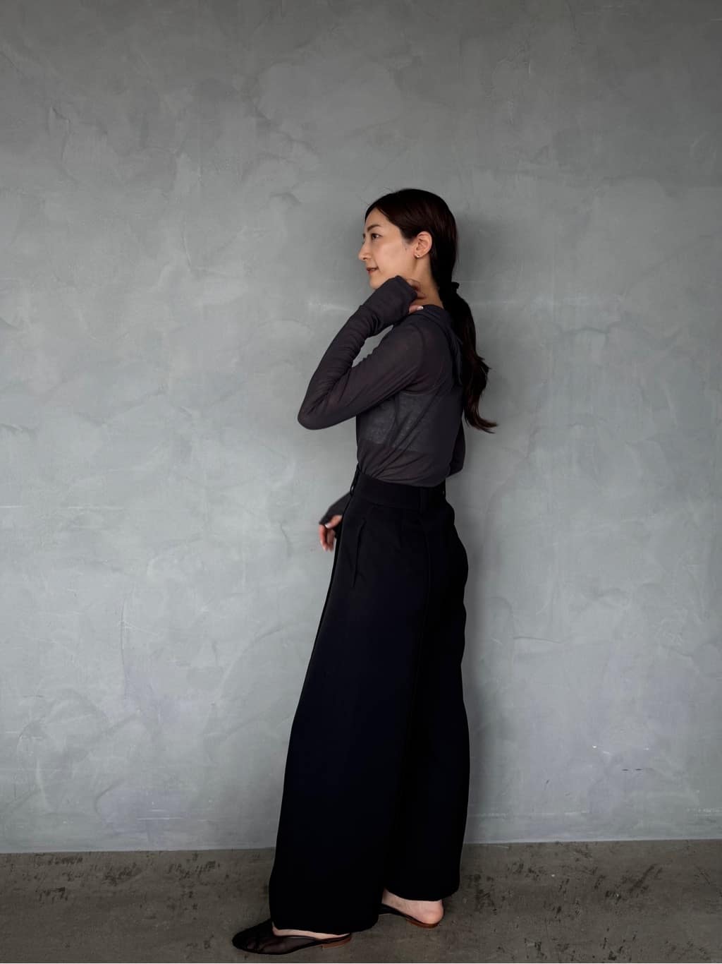 uchi__yamaさんの「CODE A｜center slit wide pants」を使ったコーディネート