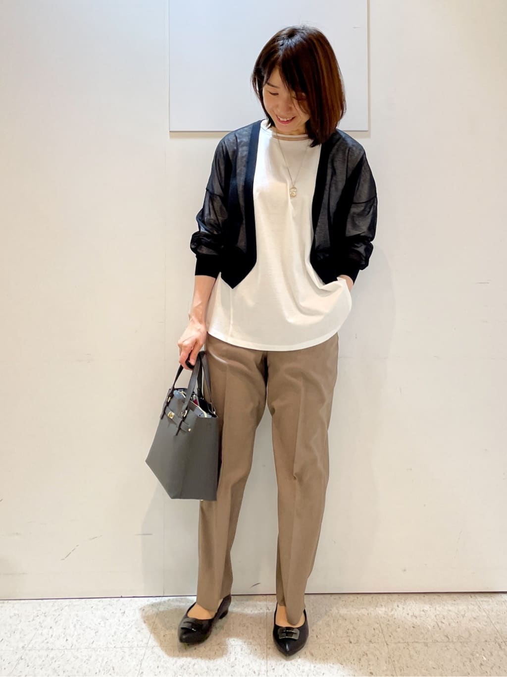 めいさんの「Reflect｜【マシンウォッシュ可】リネンライクフレアパンツ」を使ったコーディネート