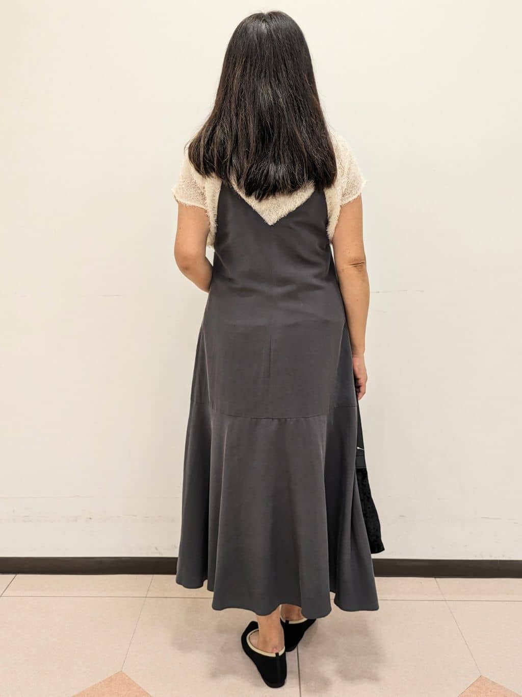 ともさんの「UNTITLED｜【セットアップ可/洗える】フェザーフレンチスリーブブラウス」を使ったコーディネート
