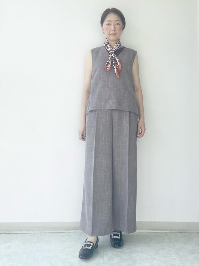 aliceさんの「UNTITLED｜【接触冷感／コットン100／洗える／丸首】ノースリーブ天竺プルオーバー」を使ったコーディネート