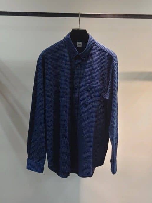 あまえびさんの「TAKEO KIKUCHI｜【抗菌防臭/シーズンレス】シアサッカーギンガムチェック ストレッチシャツ」を使ったコーディネート