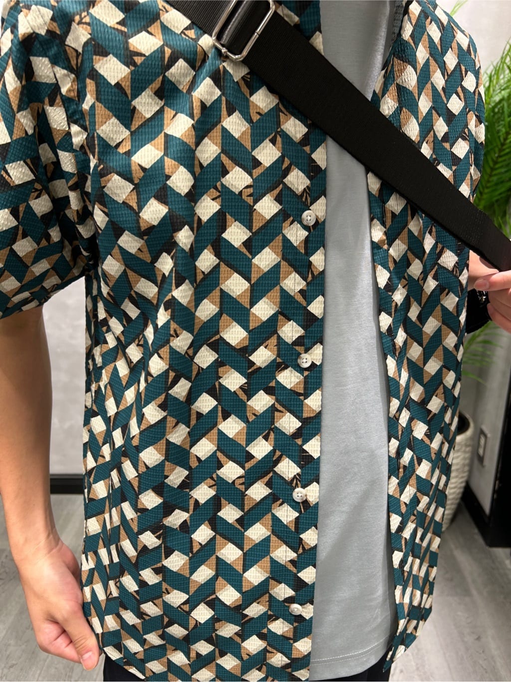 ruiさんの「TAKEO KIKUCHI｜【COOL CITY WEAR】籠目アート柄 サッカーシャツ /通気性」を使ったコーディネート