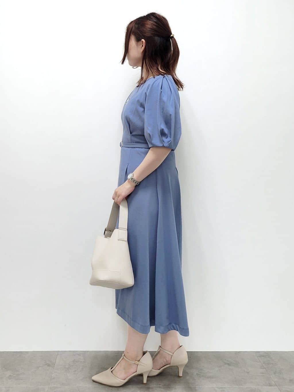 kinaさんの「index｜ハートネックパフワンピース【洗濯機洗い可／UVケア／接触冷感】」を使ったコーディネート