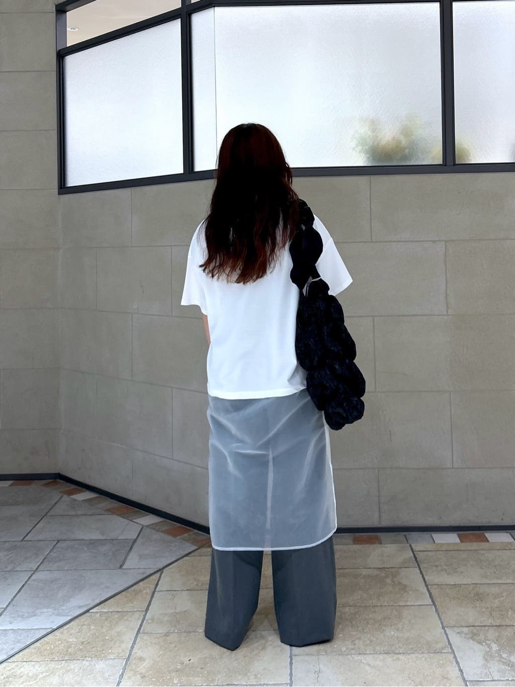 よねさんの「INDIVI｜シアードッキングTシャツ」を使ったコーディネート
