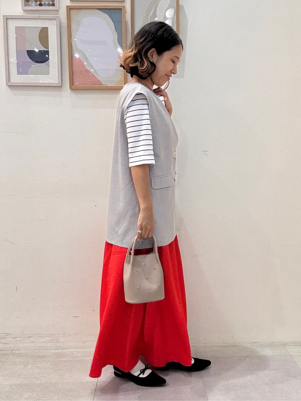 たけぴさんの「SHOO･LA･RUE｜【S-LL/セットアップ可/洗濯後しわになりにくい】ダブルベスト」を使ったコーディネート
