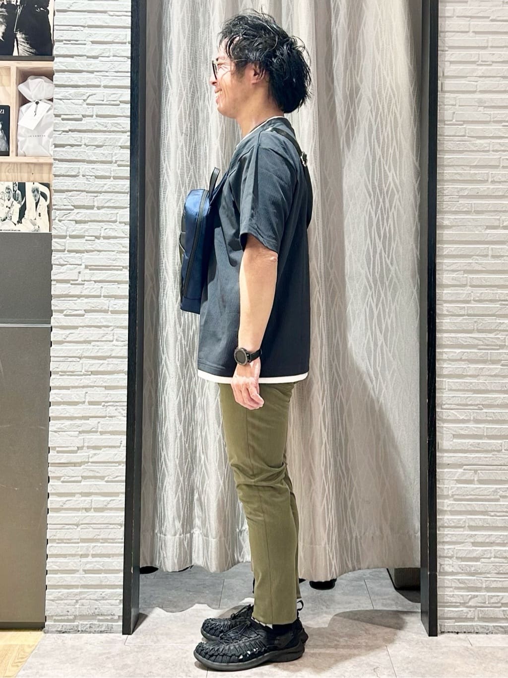 KENJI Iさんの「THE SHOP TK｜楊柳フェイクレイヤード半袖Tシャツ 【吸水速乾/毛玉になりにくい/洗濯機OK】」を使ったコーディネート