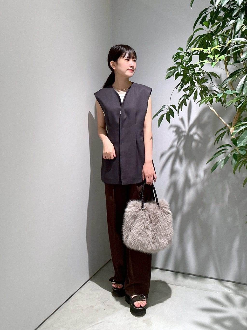 Renoさんの「INDIVI｜【セットアップ対応】ウーステッドライクジレジャケット」を使ったコーディネート