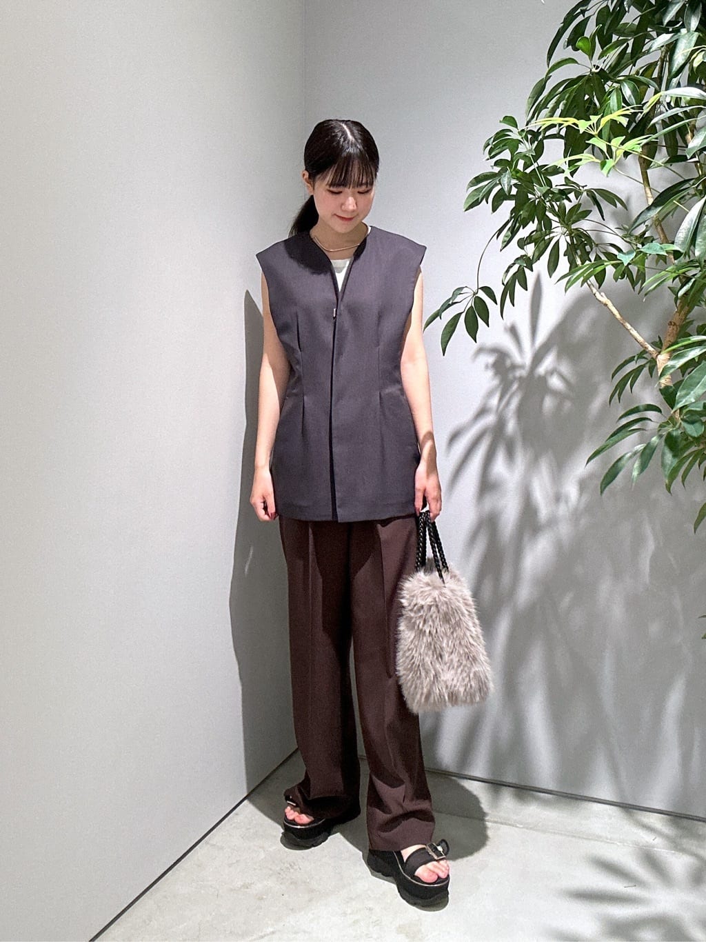 Renoさんの「INDIVI｜【セットアップ対応】ウーステッドライクジレジャケット」を使ったコーディネート