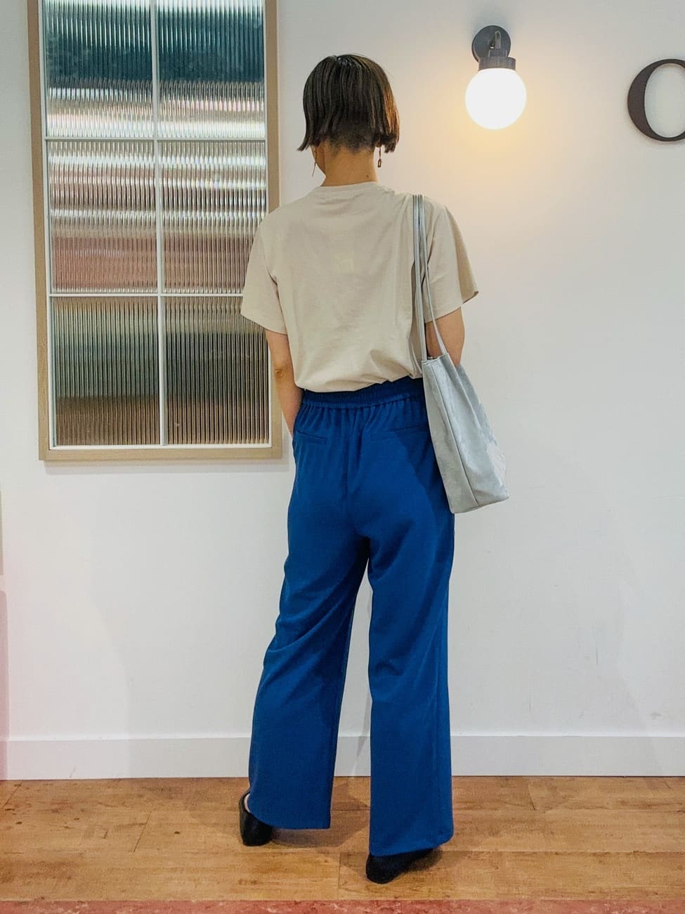 えまんさんの「SHOO･LA･RUE｜【S-LL/ひんやり/UV】選べる6柄でそれぞれ欲しくなる プリントTシャツ」を使ったコーディネート
