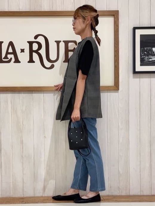みきぽんさんの「SHOO･LA･RUE｜【S-LL/セットアップ可/洗濯後しわになりにくい】ダブルベスト」を使ったコーディネート