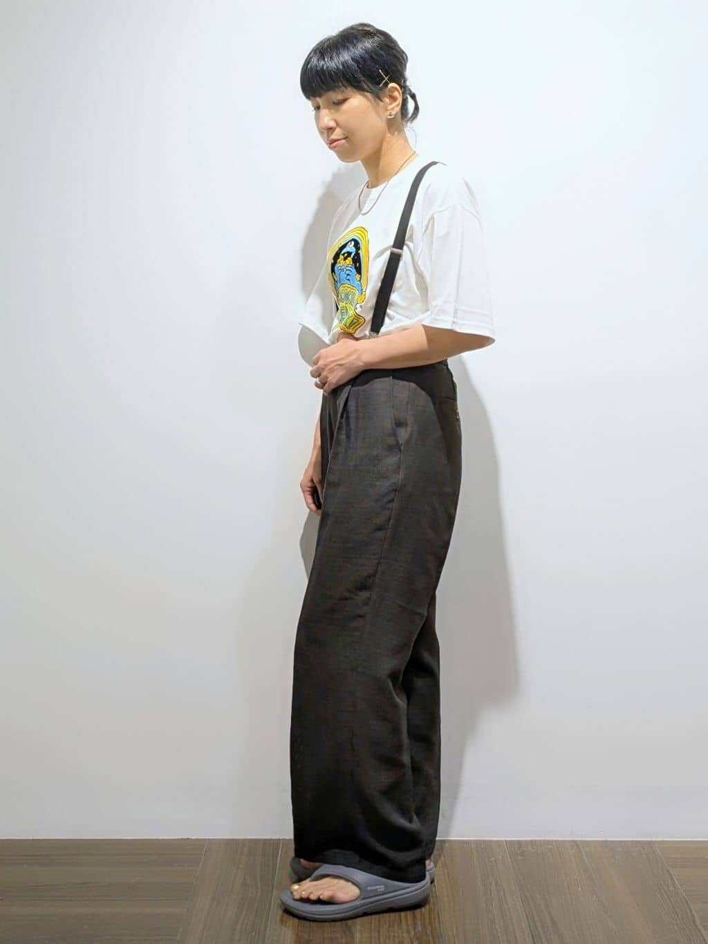4410さんの「THE SHOP TK｜セサミストリートTシャツ」を使ったコーディネート