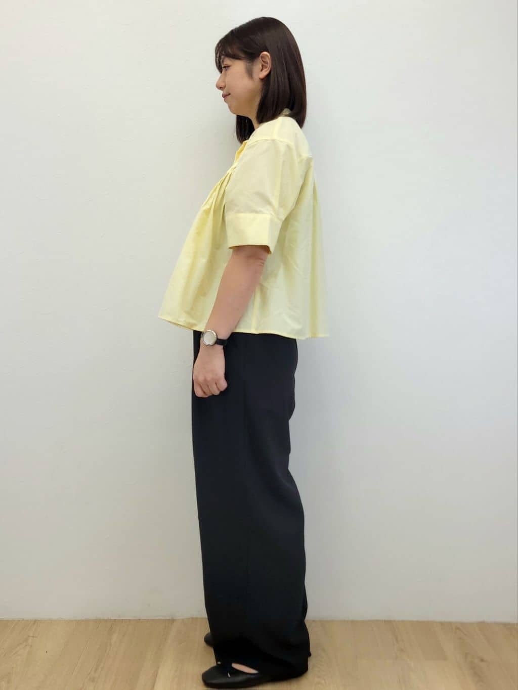 LISAさんの「OPAQUE.CLIP｜ピンタックフレアシャツ【洗濯機洗い可】」を使ったコーディネート