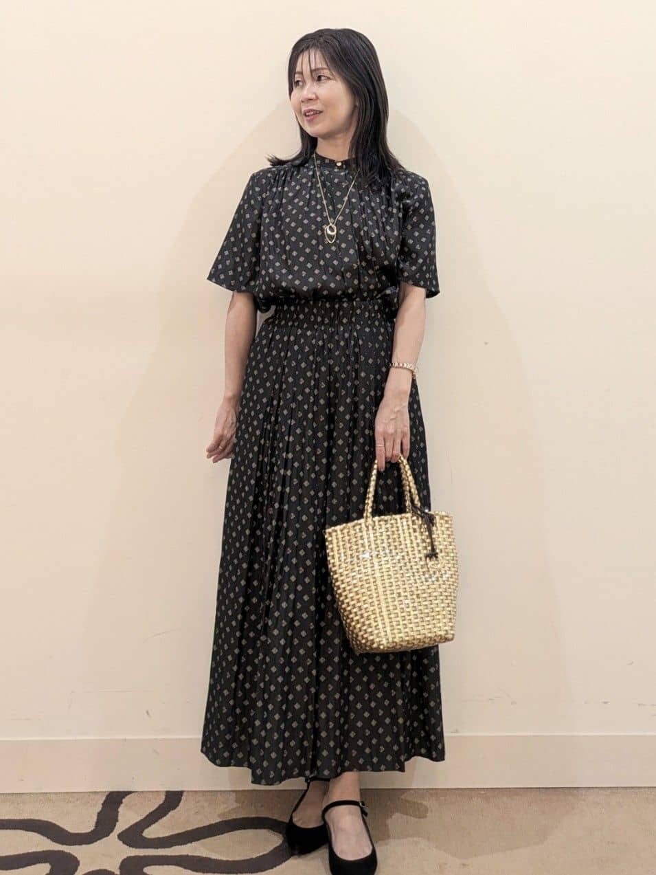 laverさんの「UNTITLED｜【セットアップ可/洗える】フェザーフレンチスリーブブラウス」を使ったコーディネート